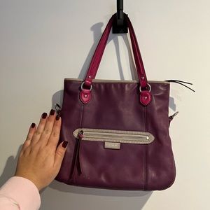 Auth Coach leather bag